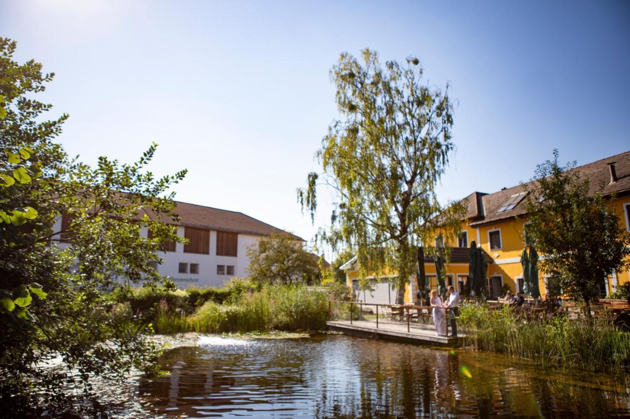 Perbersdorfer Heuriger Hotel Neuhofen an der Ybbs Buitenkant foto